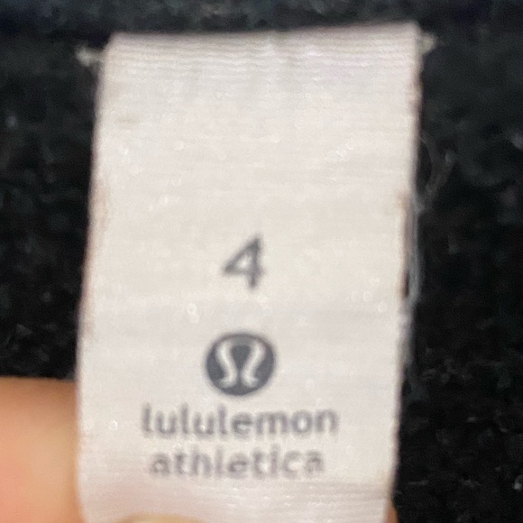Lululemon Scuba Hoodie - Picture 5 of 5